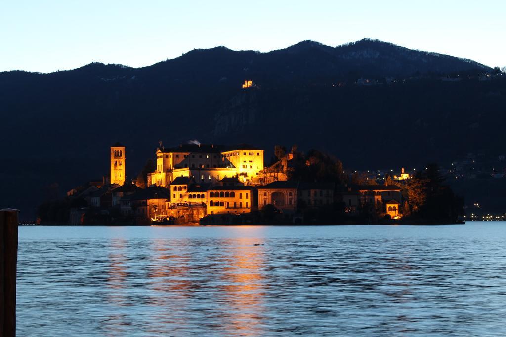 Apartments Cusius And Horta Orta San Giulio Habitación foto