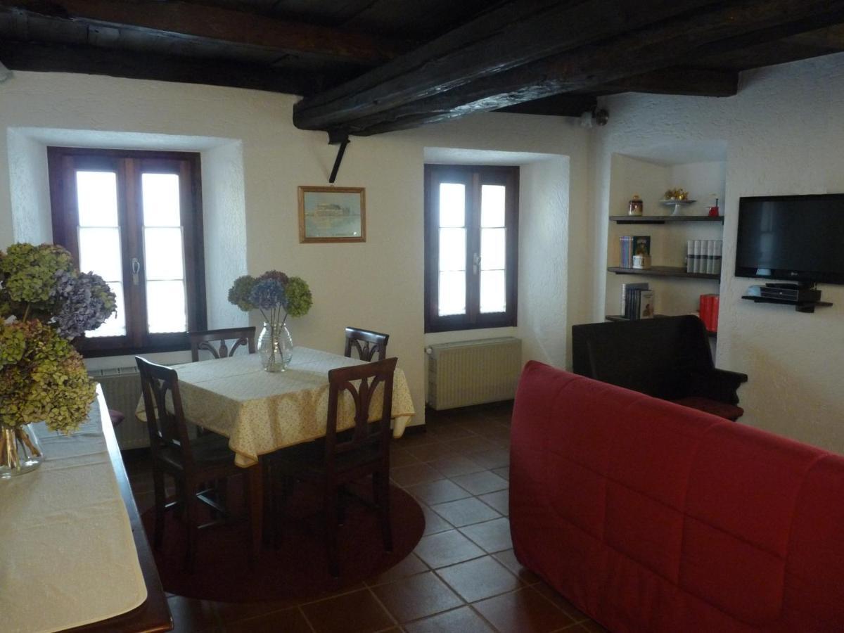 Apartments Cusius And Horta Orta San Giulio Habitación foto